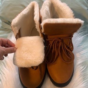 Fur lined boots